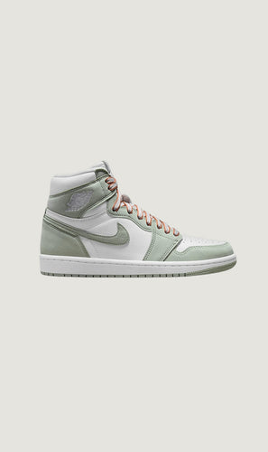 WMNS AIR JORDAN 1 RETRO HIGH OG - SEAFOAM